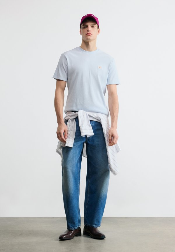 Calvin Klein Jeans WAFFLE BADGE TEE