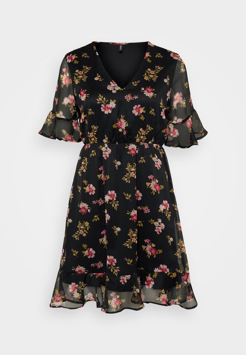 Schwarzes Blumenkleid mit V-Ausschnitt, kurzen, schwingenden Ärmeln, elastischem Bund und geschichteter Rüschensäume. Das Kleid ist mit rosa und gelben Blumenmustern auf dem Stoff verziert.