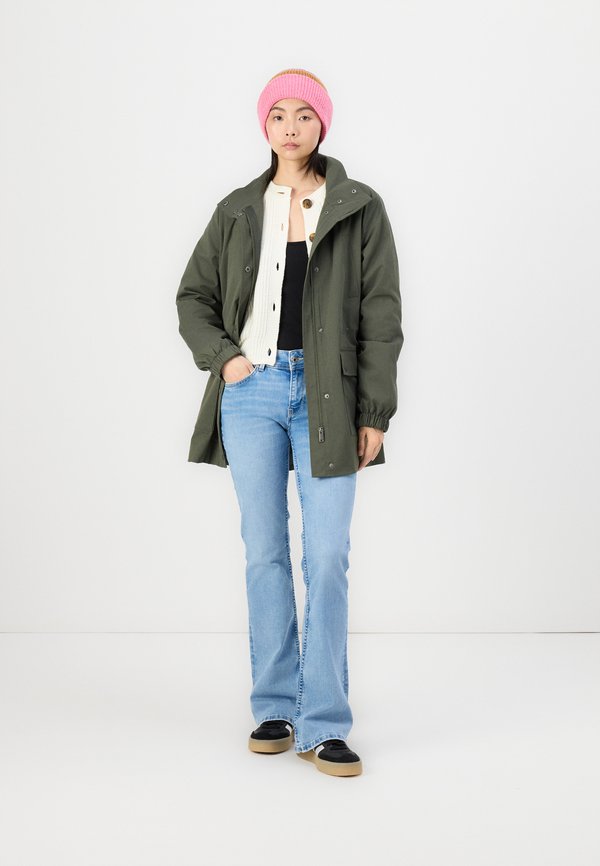Vero Moda VMCHELSEASIA JACKET