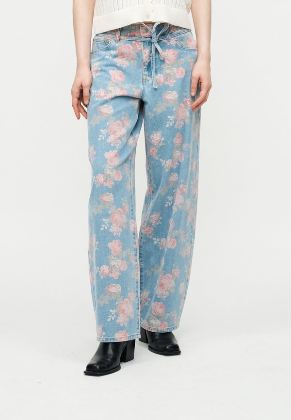 ONLY ONLGIANNA - Straight leg jeans - medium blue denim