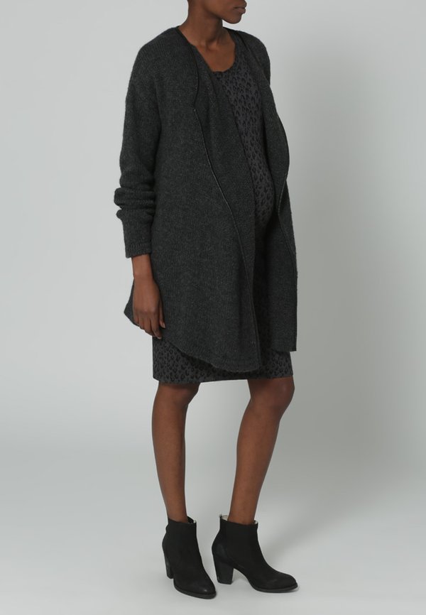 Esprit Maternity