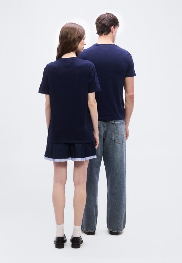 Tommy Jeans SLIM TEE 2 PACK