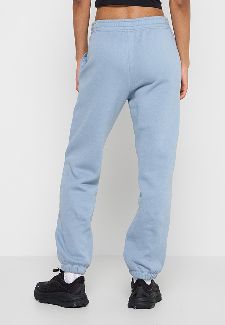 Champion REGULAR FIT