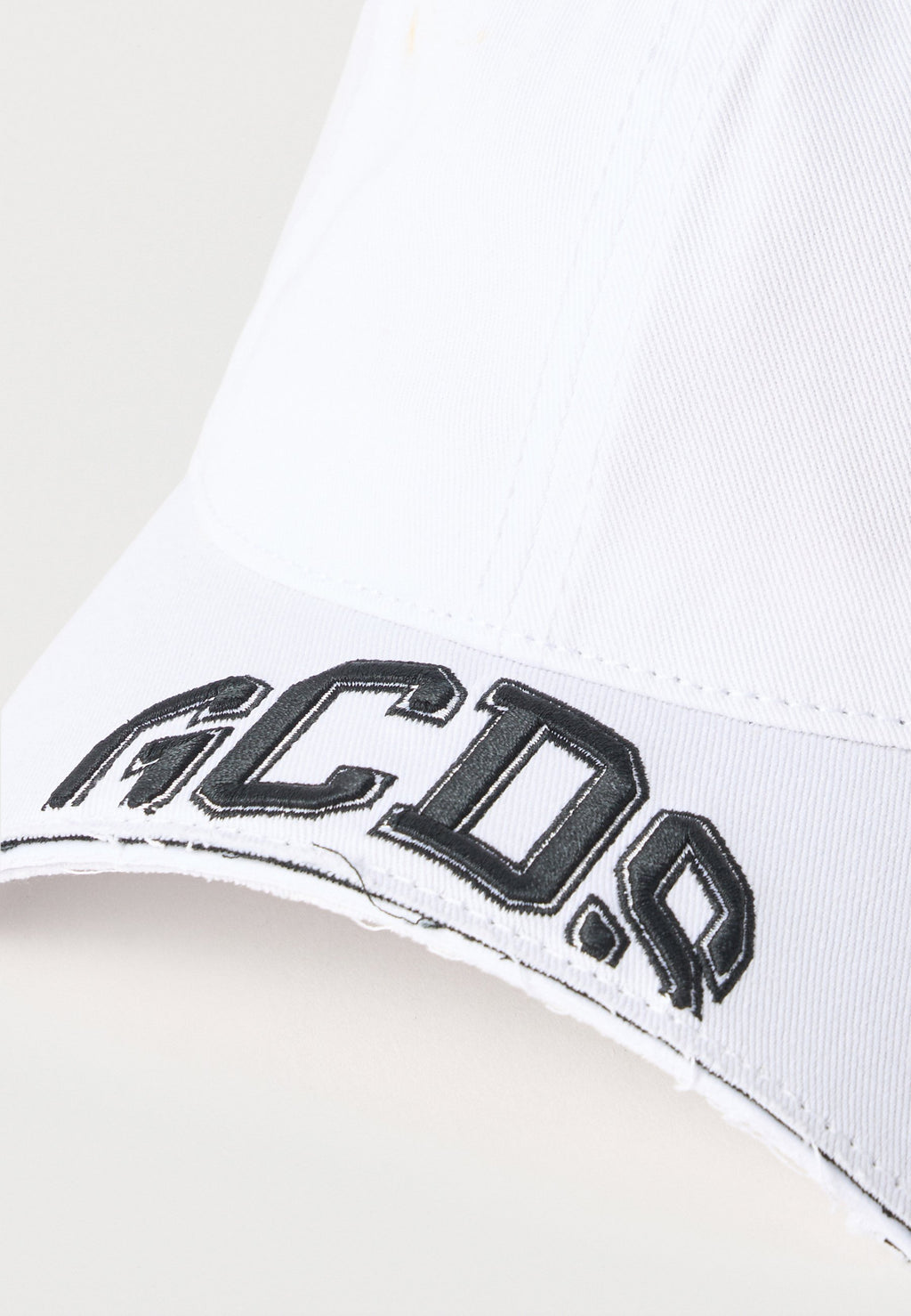 GCDS LOGO CUT BASEBALL HAT UNISEX