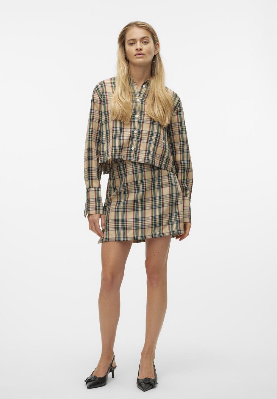 SOMETHINGNEW COURTENEY SLIT SKIRT