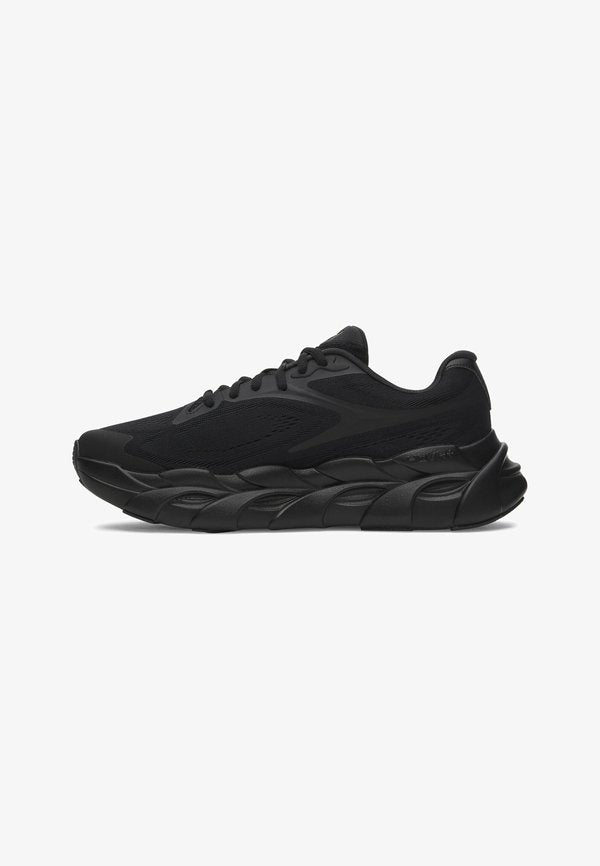 Under Armour HB RUNNER 2 - Road running shoes - black