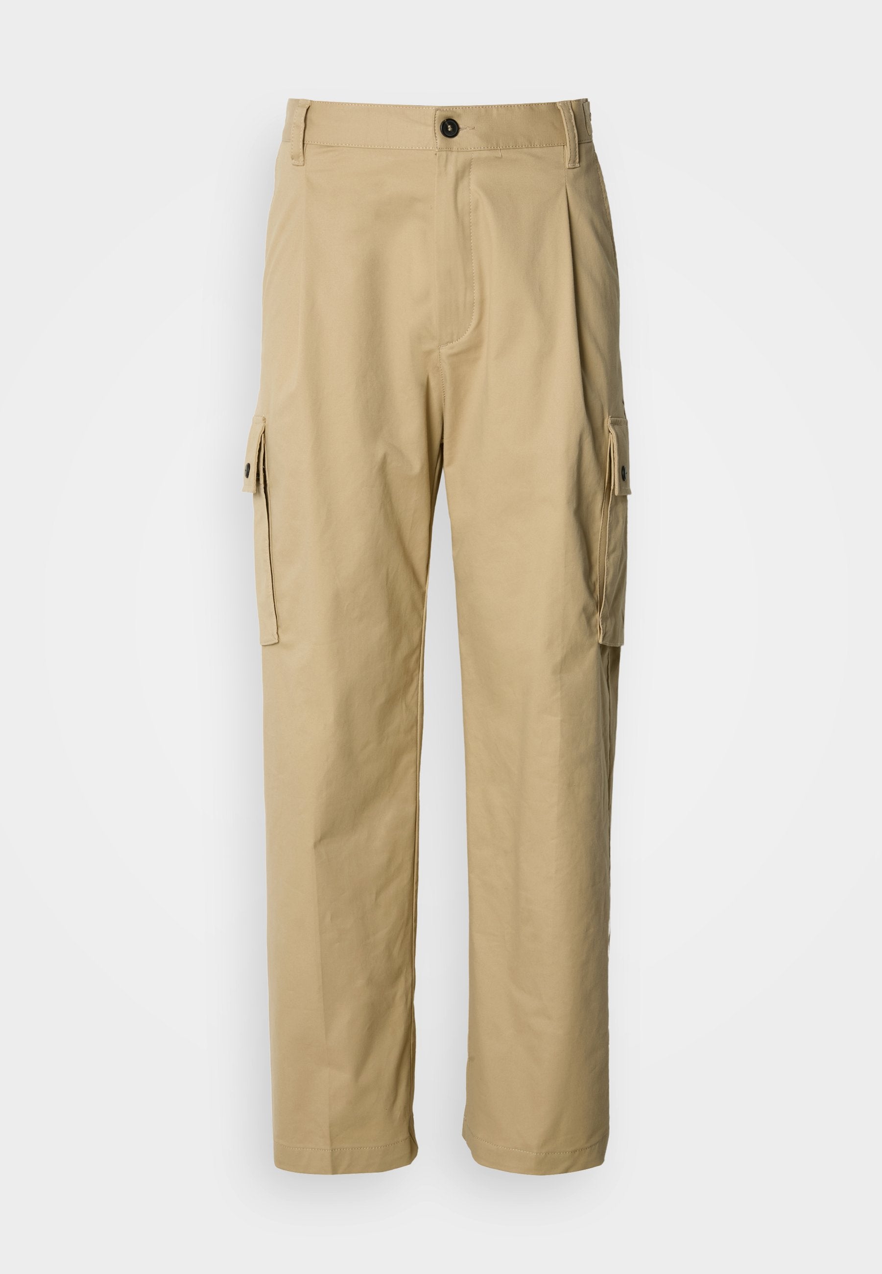 Beige Cargo-Hosen aus strapazierfähigem Stoff, mit lockerem Schnitt, Seitentaschen und Knopfverschluss an der Taille.