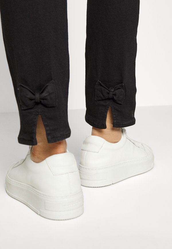 Cream SORYA 7/8 JEANS BAIILY FIT