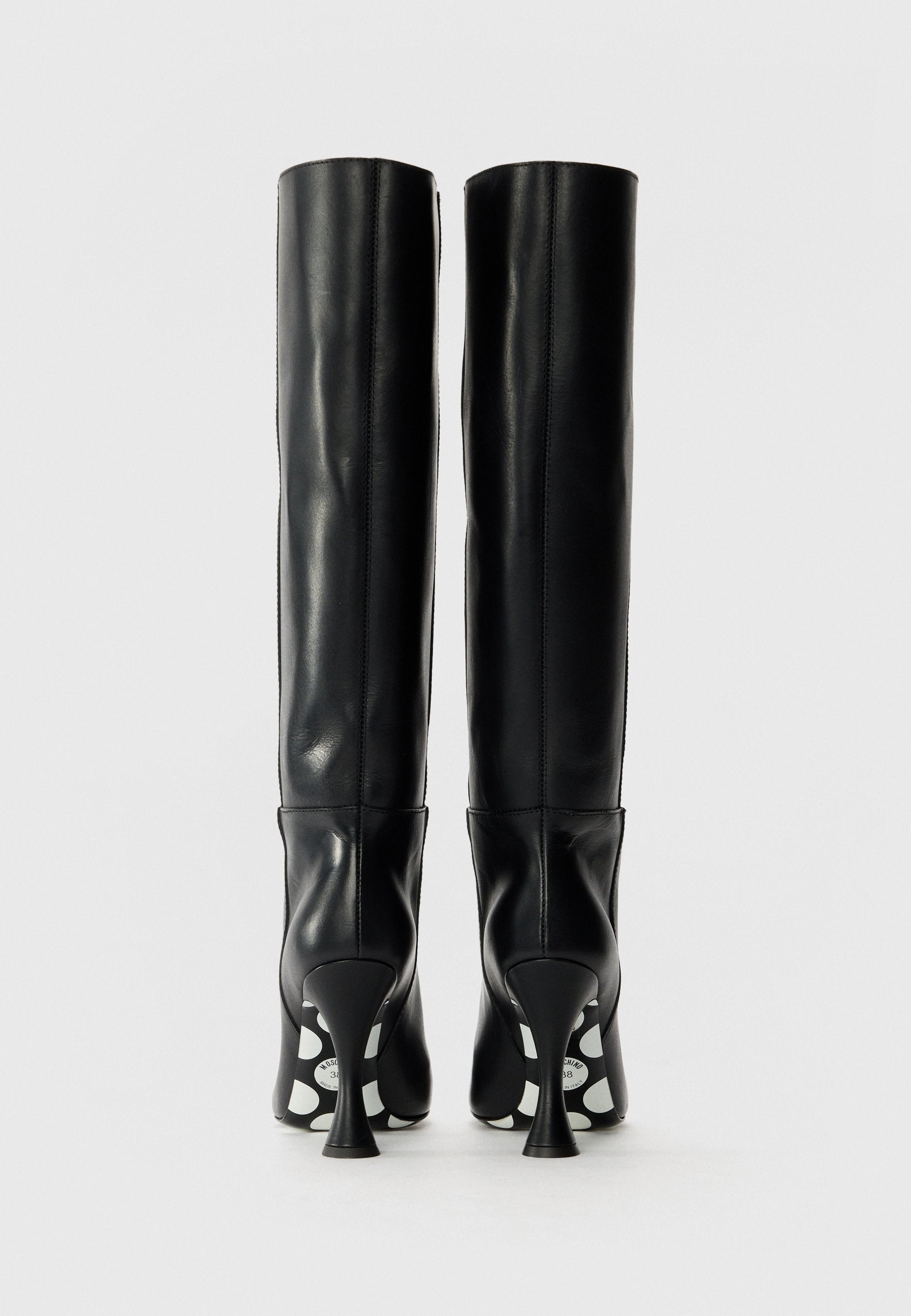MOSCHINO