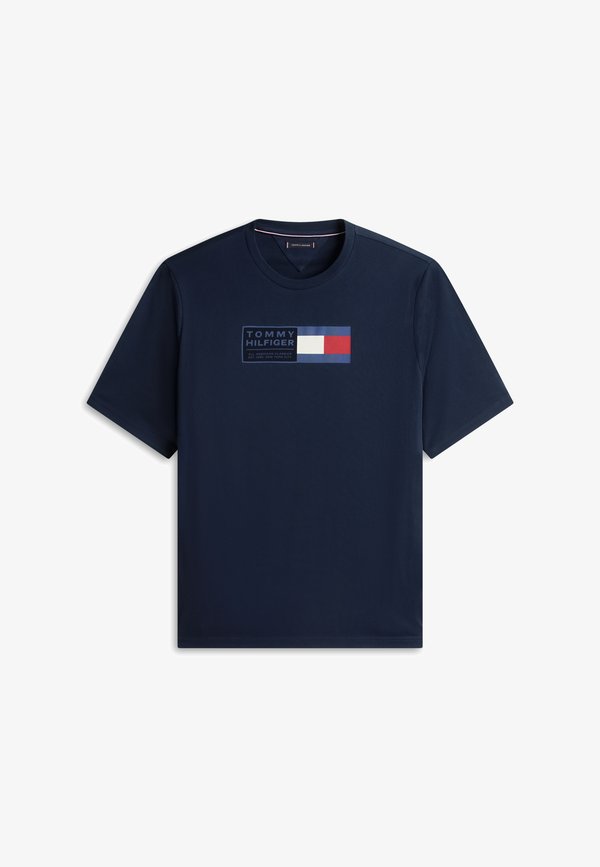 Tommy Hilfiger PLUS FLAG GRAPHIC JERSEY T-SHIRT - Print T-shirt - desert sky