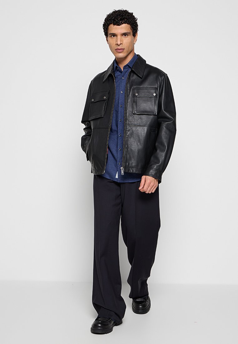 Michael Kors SLIM FIT