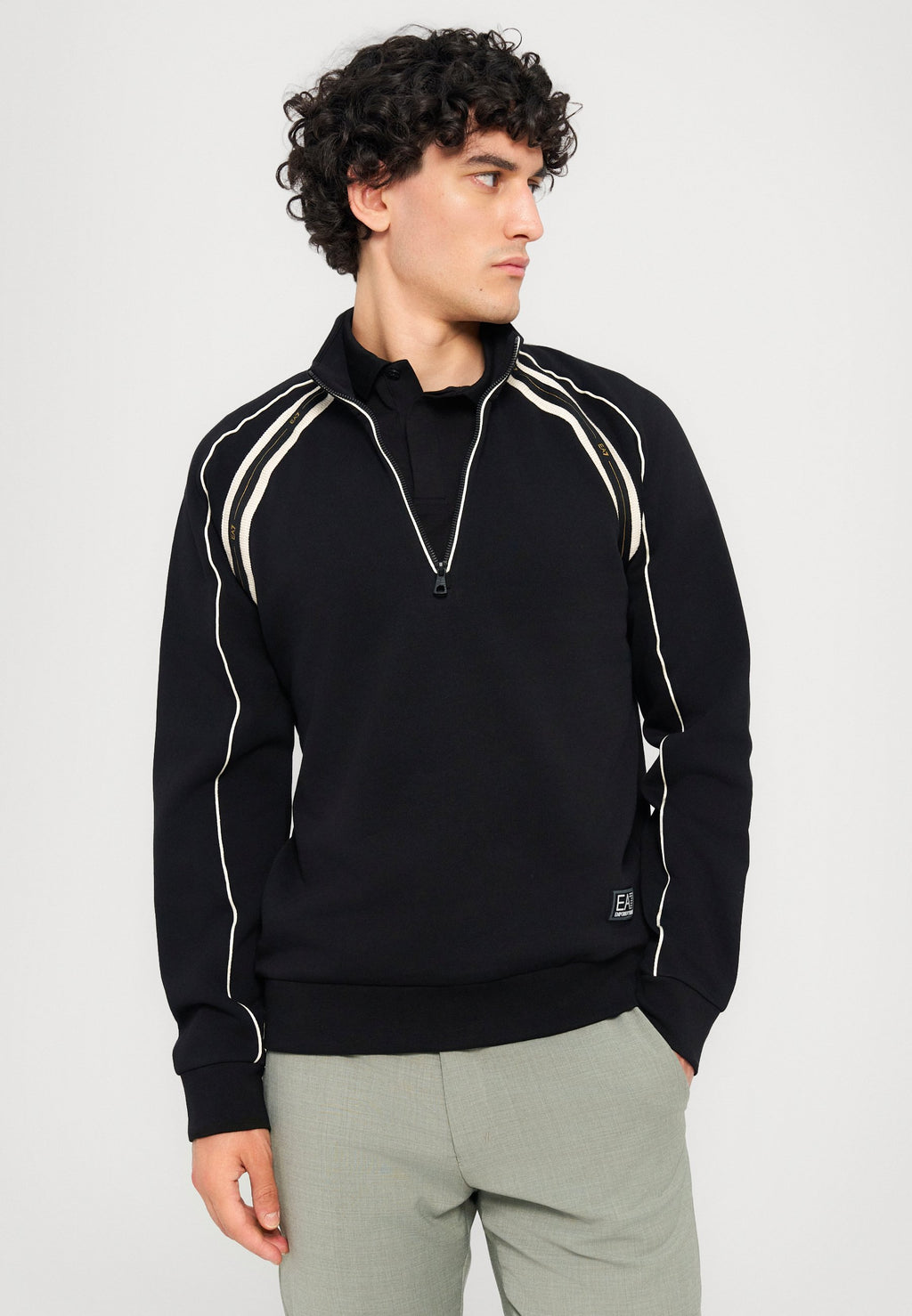 TRAIN LOGO UNISEX Media 5