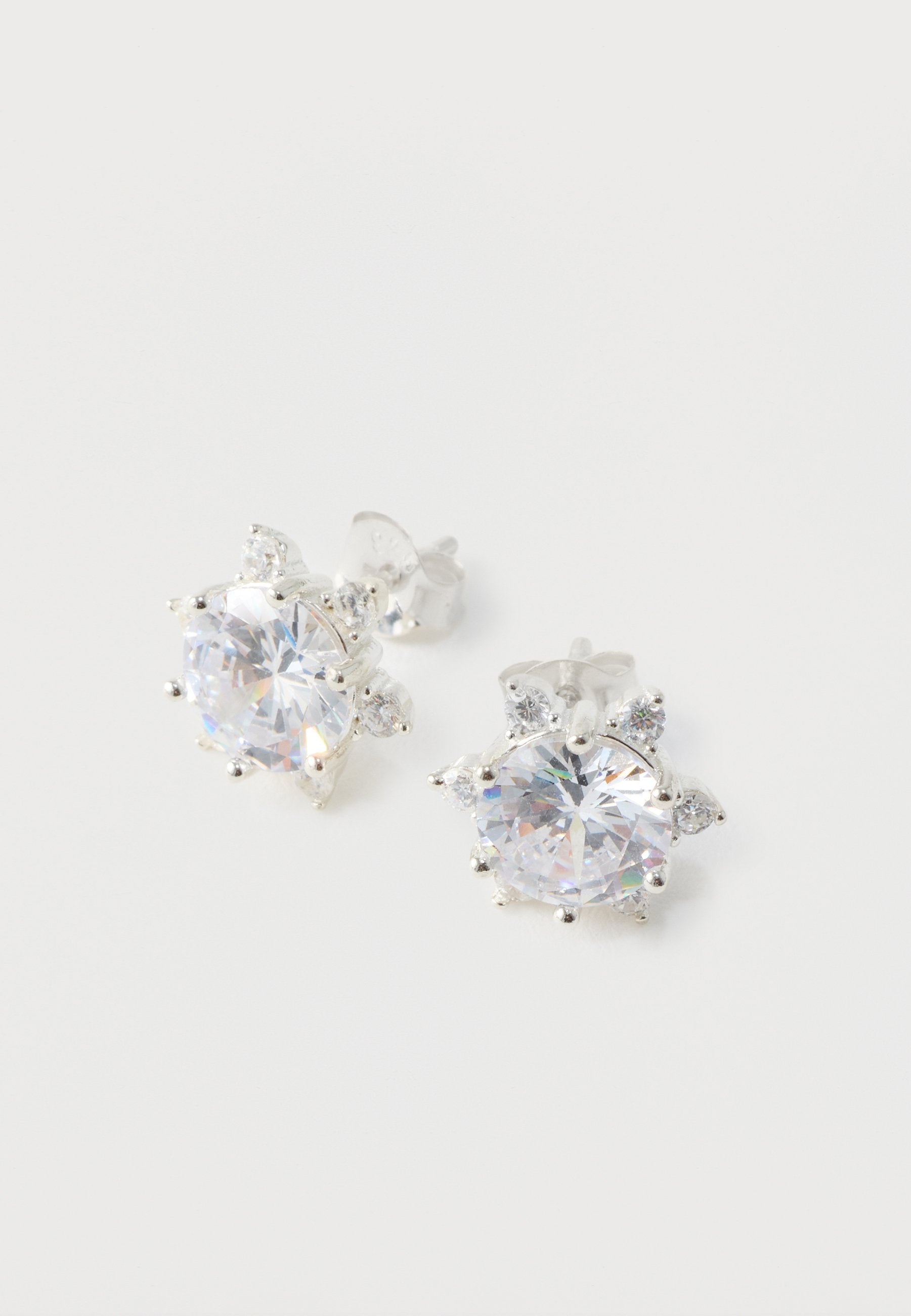 LES FAVORITES Paris EARRING