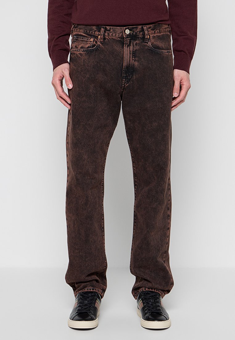 Dunkelbraune Jeans aus Denim mit leicht ausgeblichenem Finish, geradem Bein, fünf Taschen und klassischem Metallknopfverschluss.
