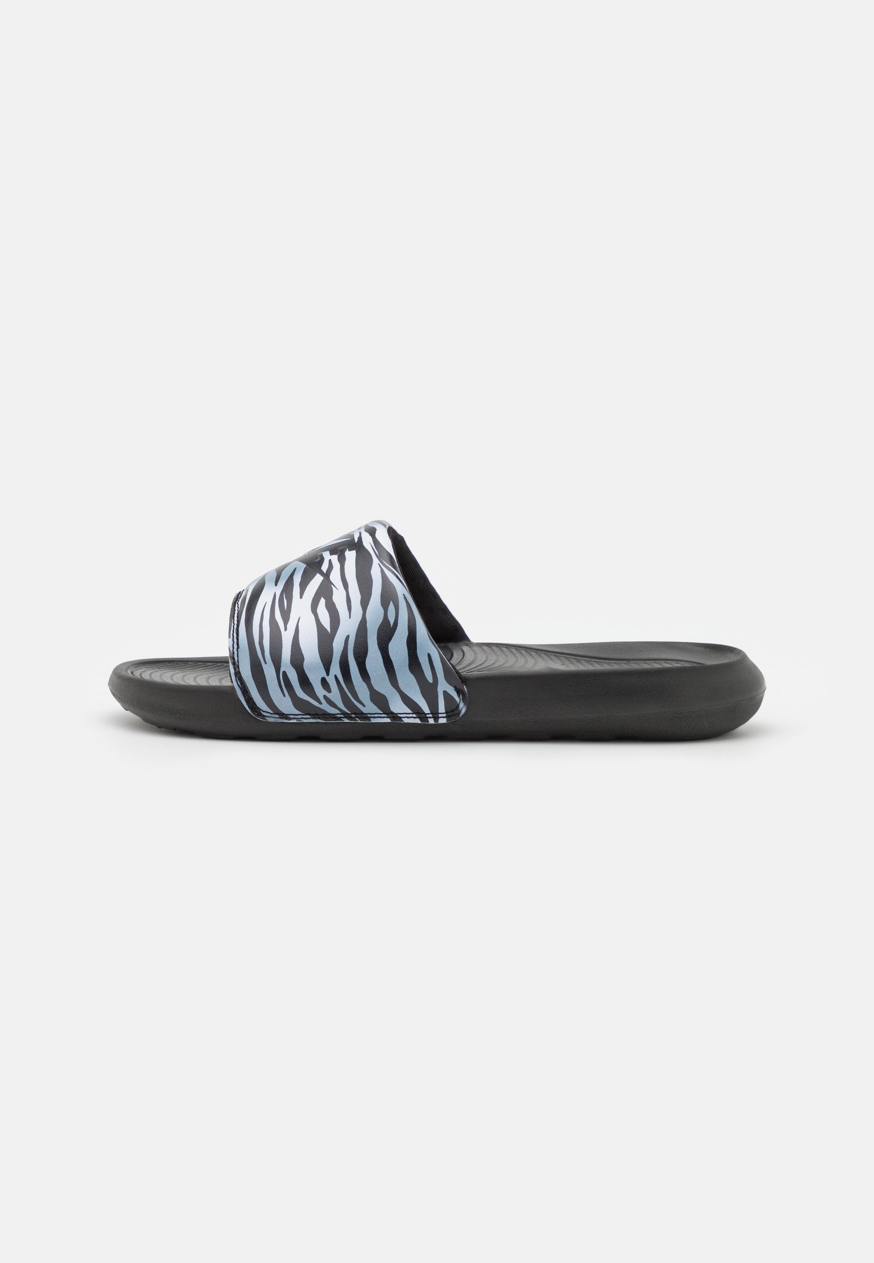 Nike Sportswear VICTORI ONE SLIDE PRINT