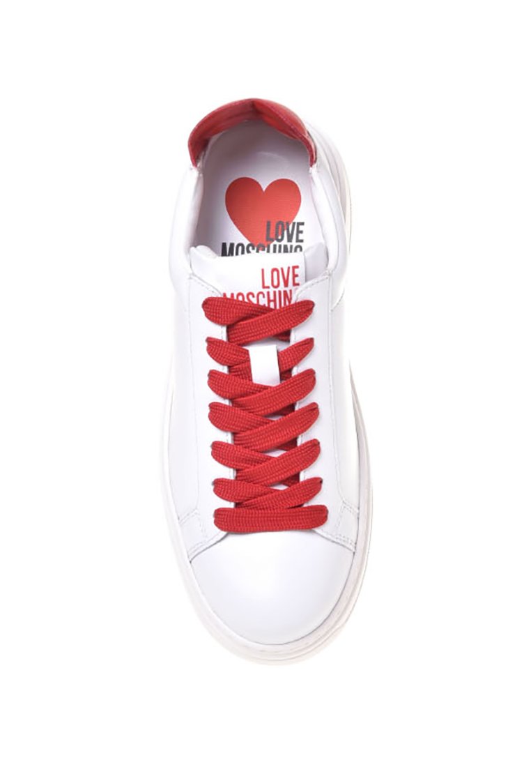 Love Moschino