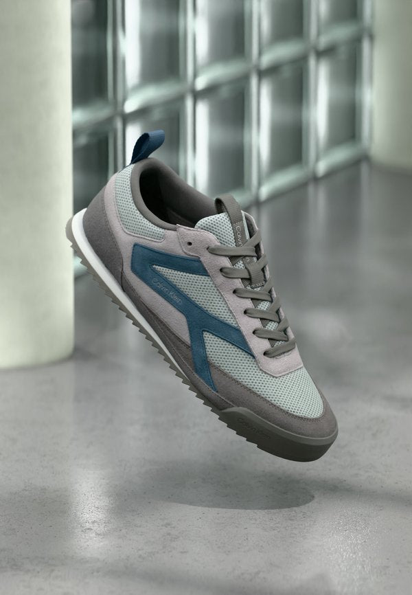 Calvin Klein LOW PRO RUNNER MIX MAT - Trainers - granite gray/formal grey/navy teal