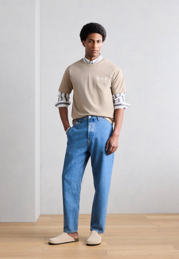 Marc O'Polo SHORT SLEEVE RELAXED FIT SEASONAL ARTWORK