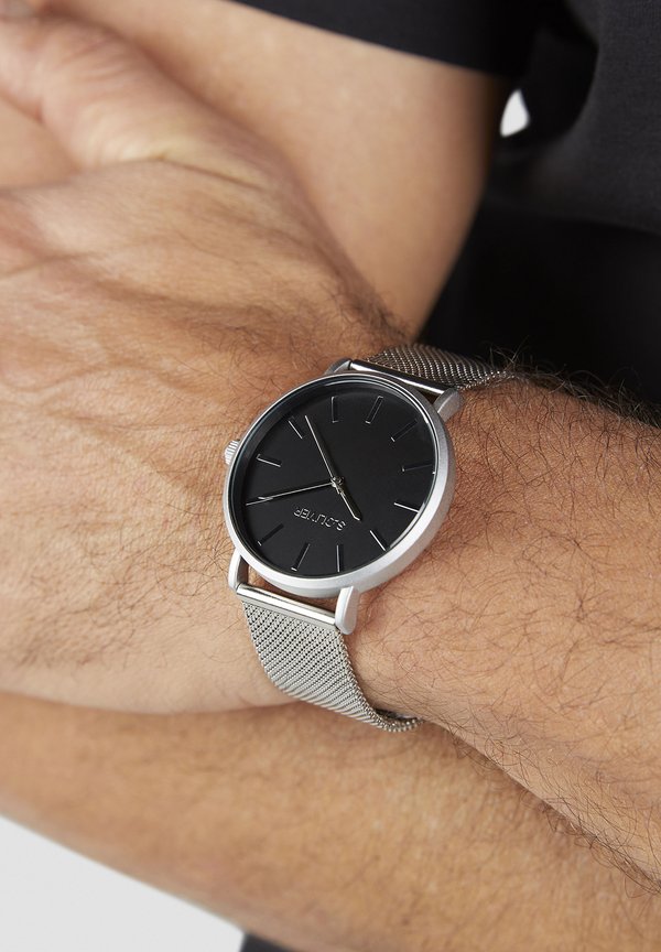 s.Oliver BASIC MESH - Watch - silver-coloured