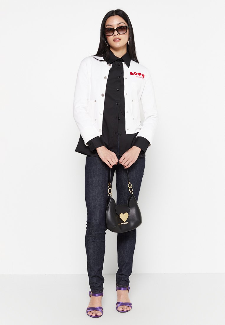 Love Moschino
