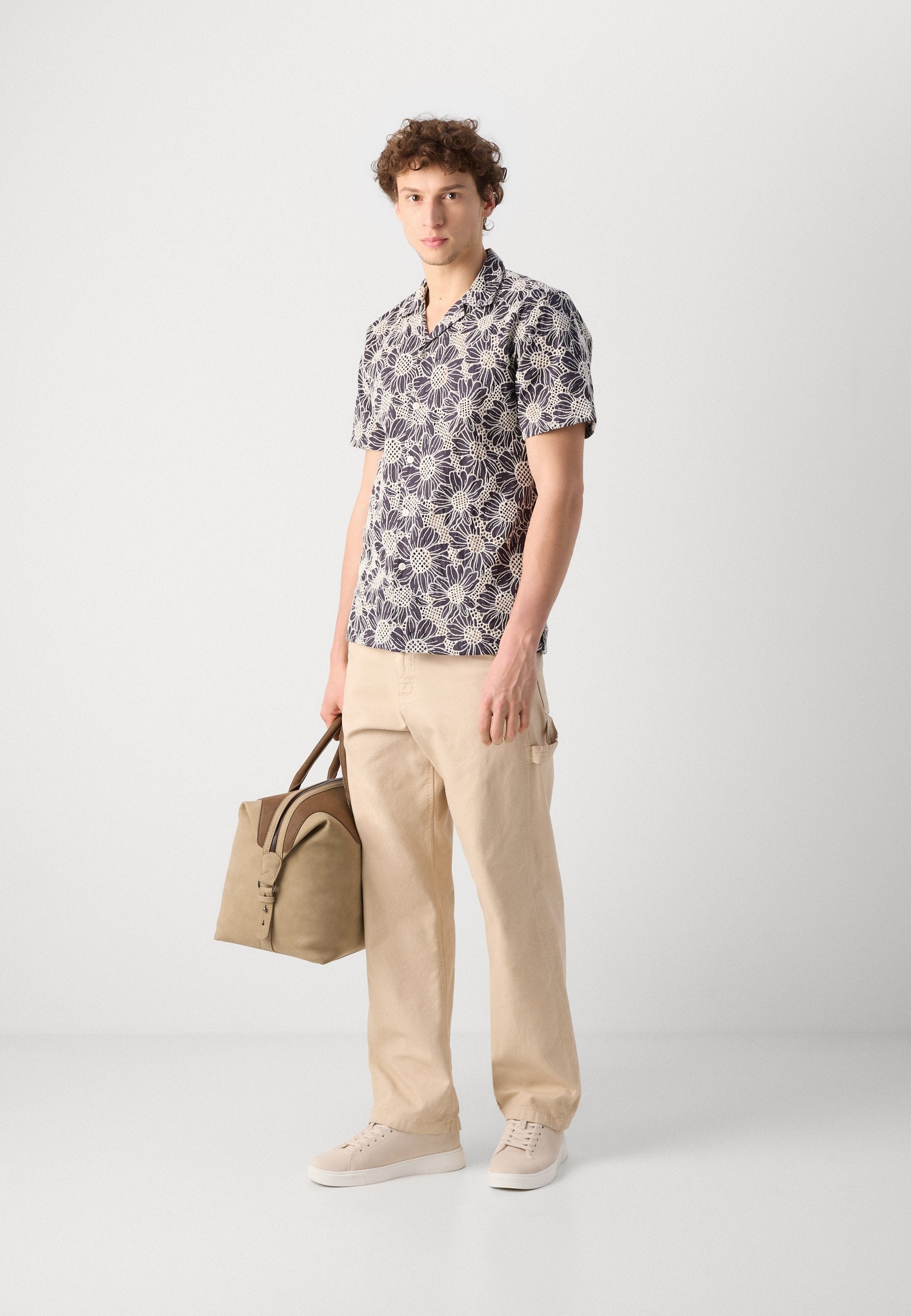 SUNFLOWER SHIRT Media 6