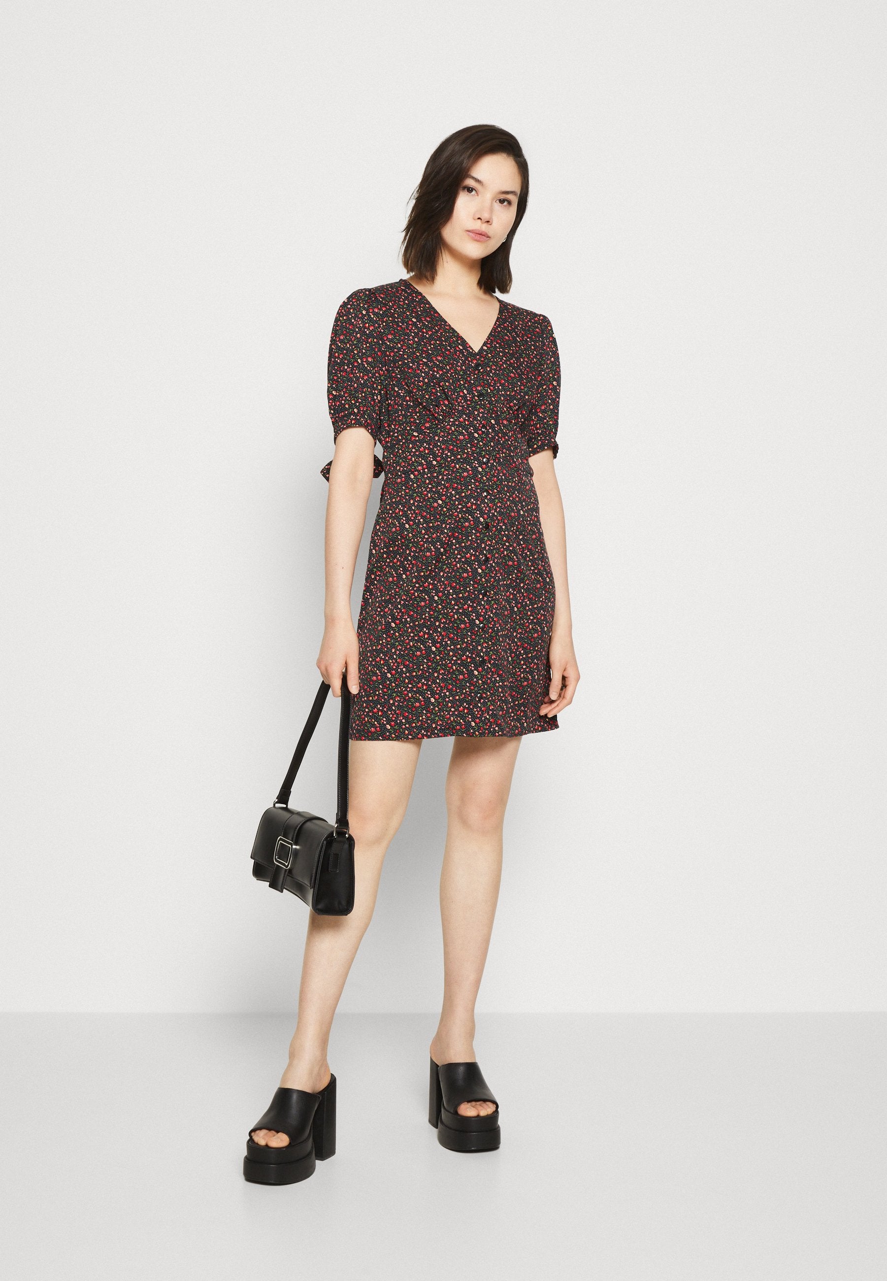 JDY JDYNICOLE TIE SLEEVE SHORT DRESS