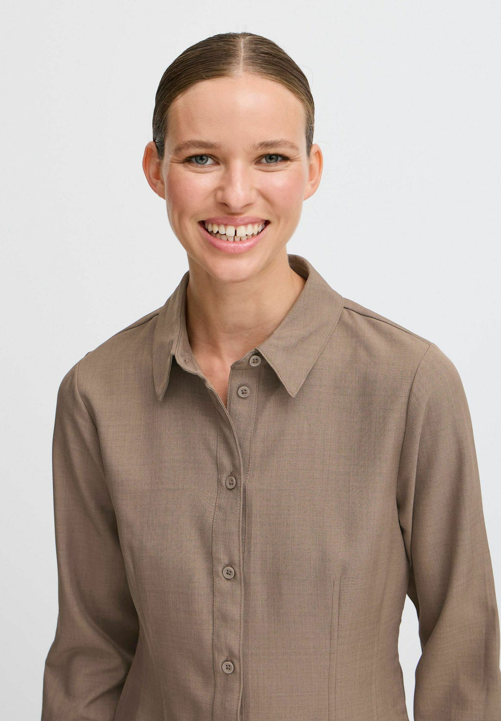 b.young BYMMIDDE SHORT