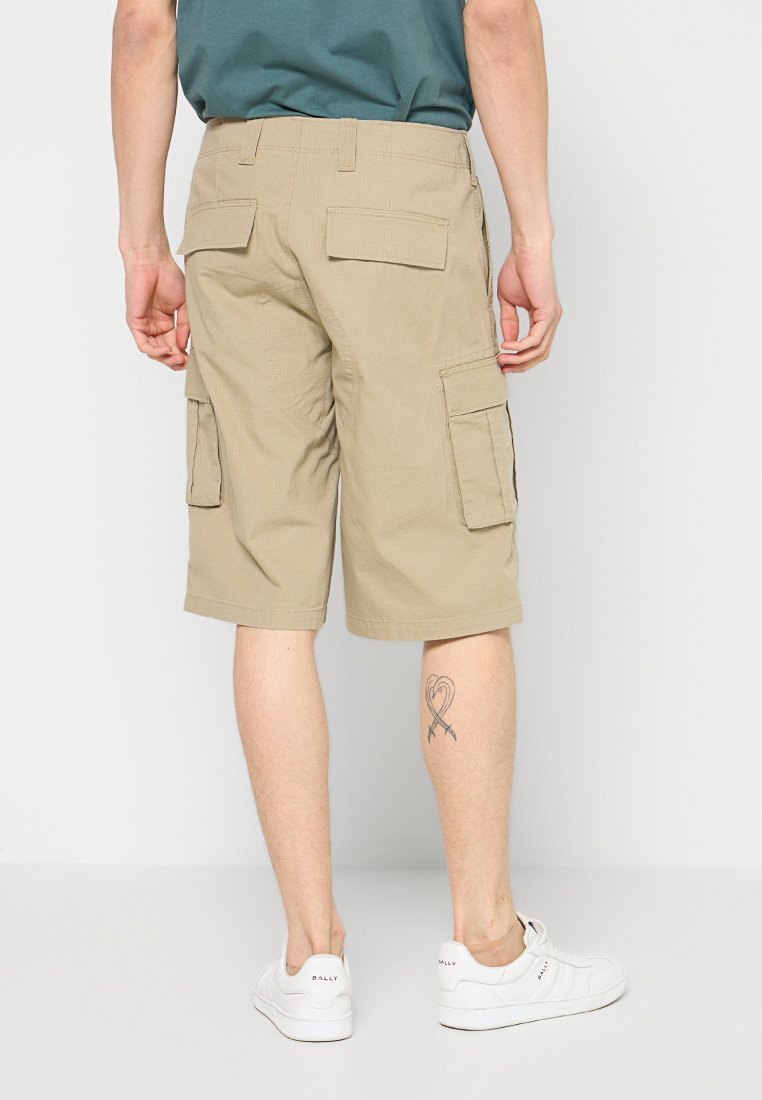 Dickies
