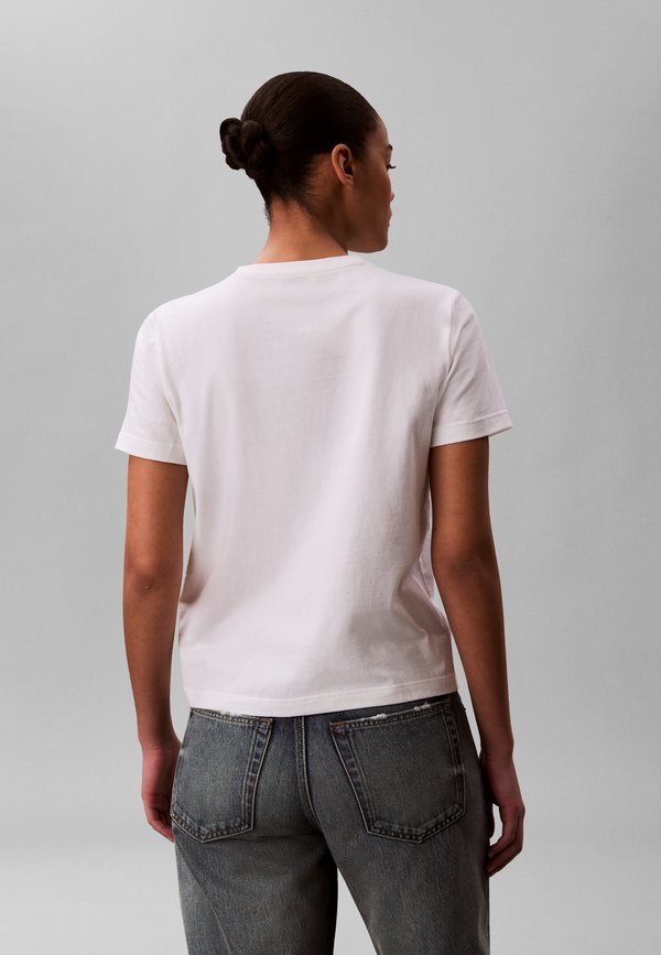 Calvin Klein Jeans CLASSIC FIT