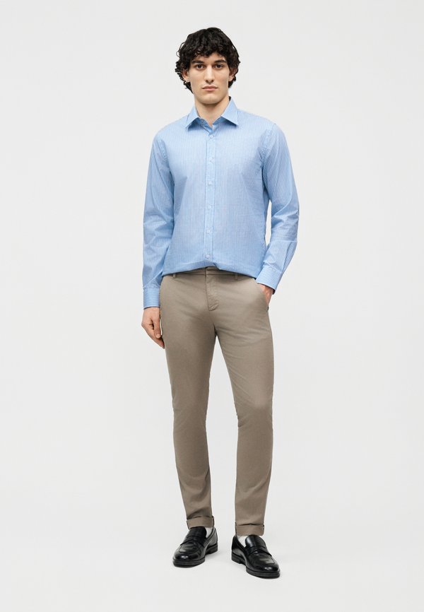 Michael Kors STRIPE SLIM FIT