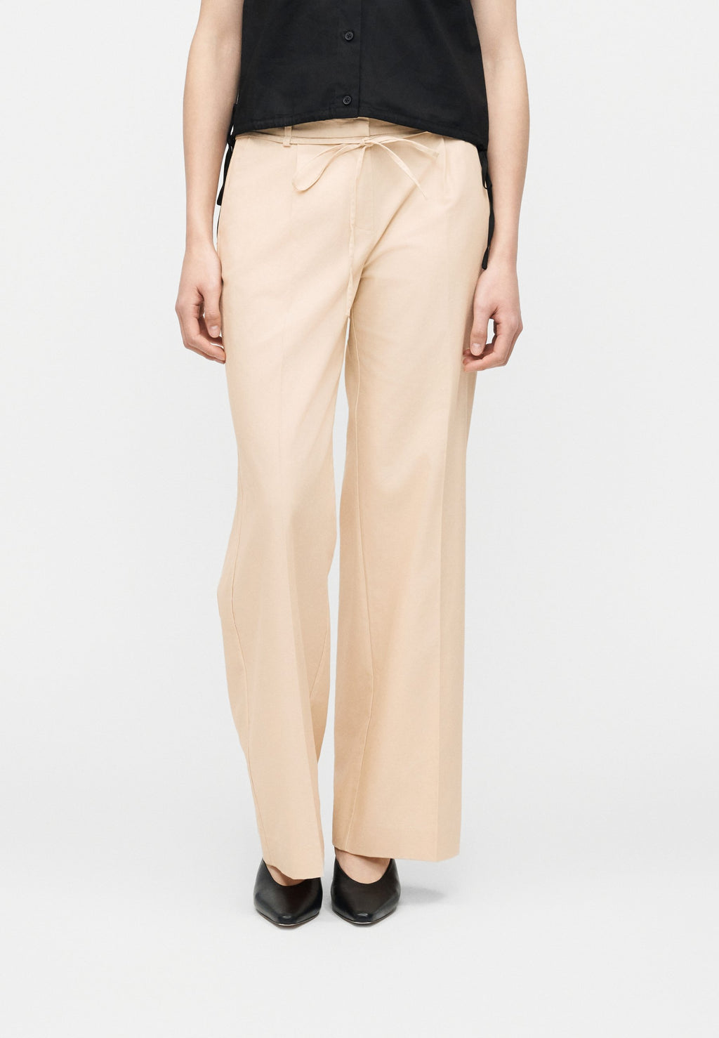 PLEATED LOGO PANT Media 3