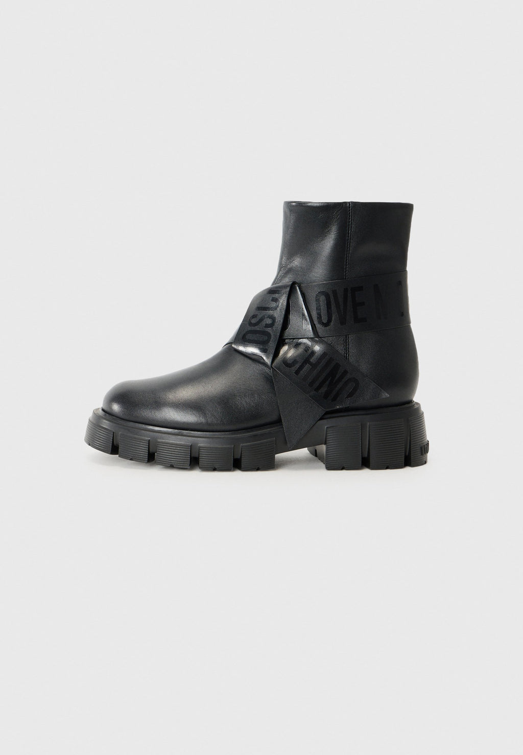 Love Moschino