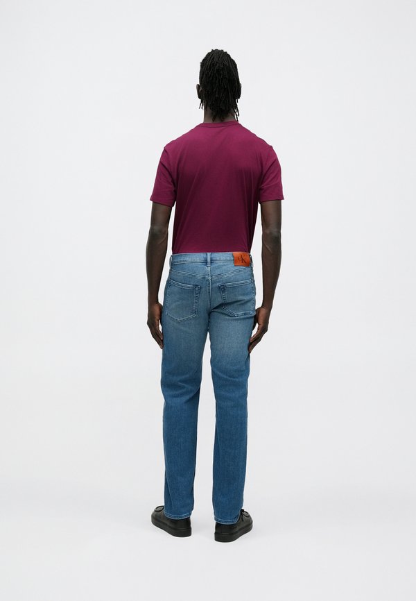 Calvin Klein Jeans STANDARD