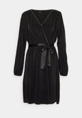 VMAVI WRAP DRESS - Vero Moda Petite - View 1