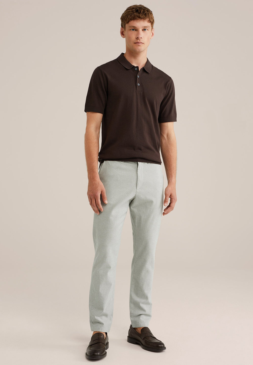 WE Fashion SLIM FIT
