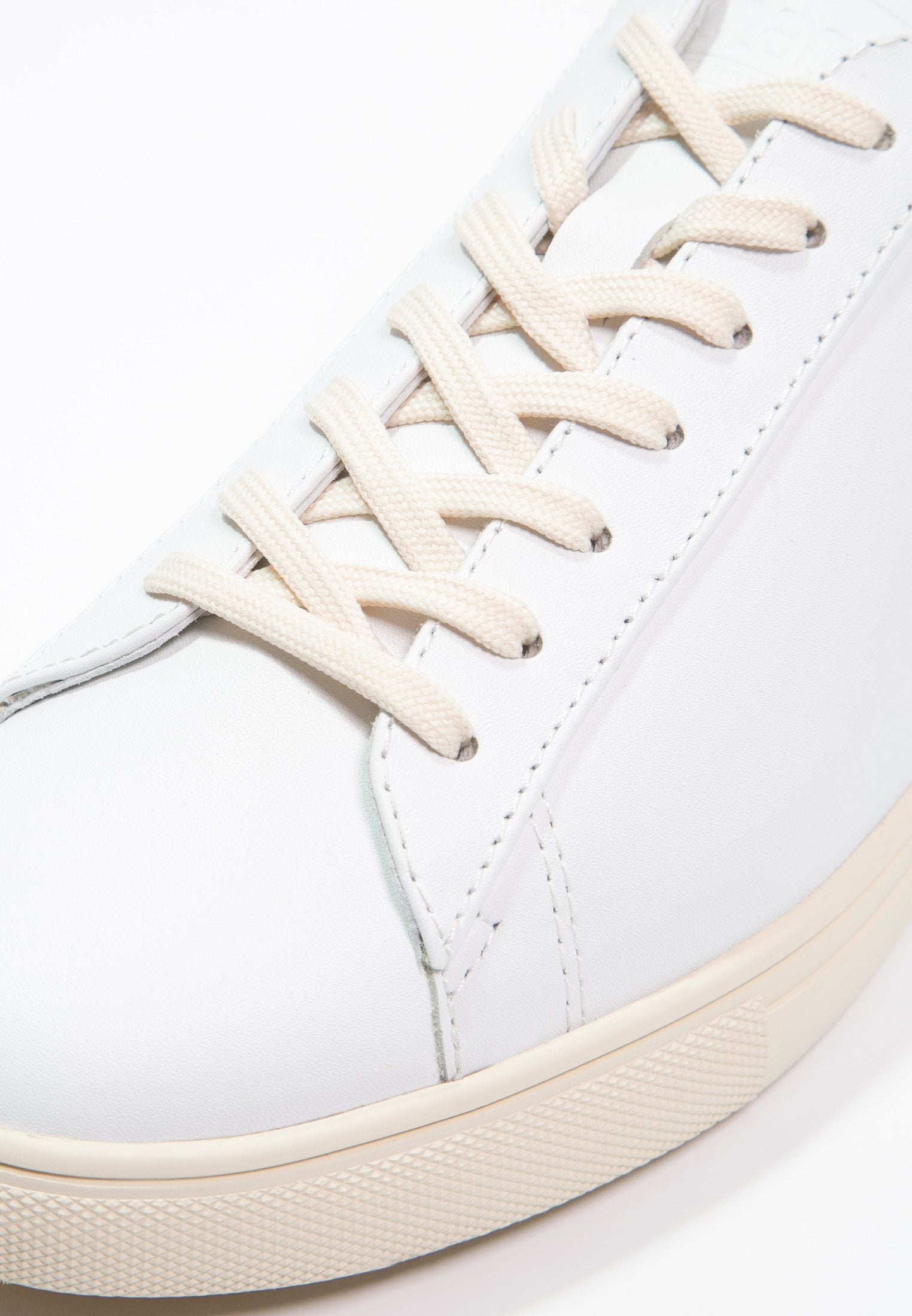 Clae BRADLEY ESSENTIALS