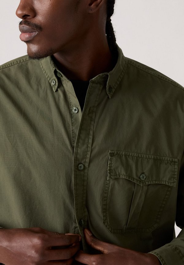 Levi's® ZANDT CROPPED SHIRT