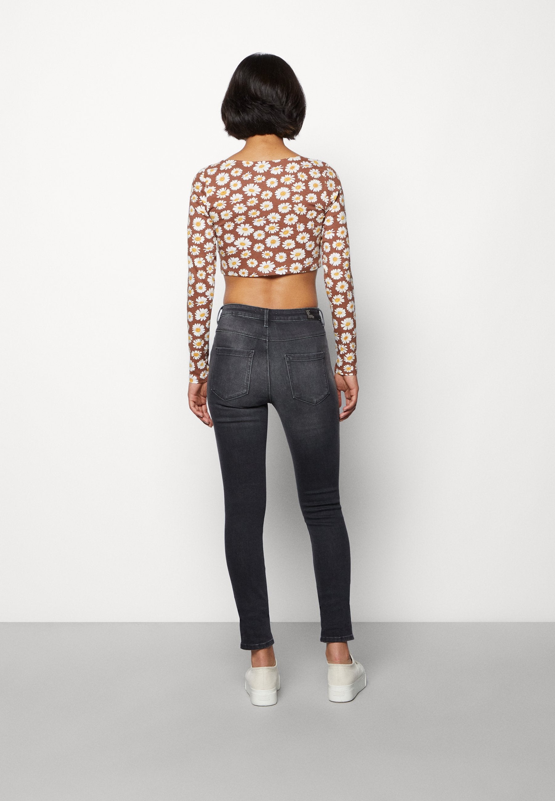 ONLROYAL HIGH WAIST SKINNY PIMBOX Media 4
