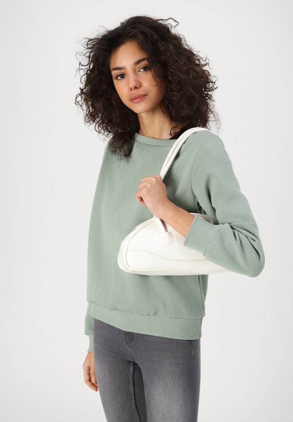 Even&Odd by Zalando BASIC OFF SHOULDER SWEATSHIRT