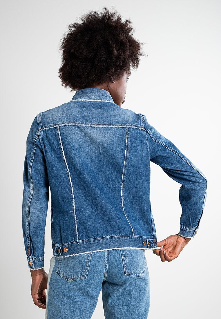 7 for all mankind