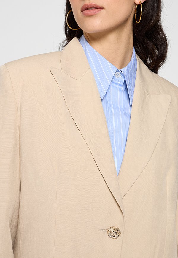 LIU JO LOOSE FIT