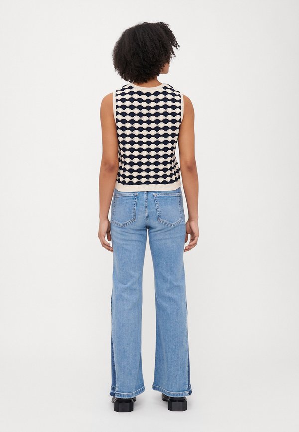 Vero Moda Petite VMCARRY O NECK