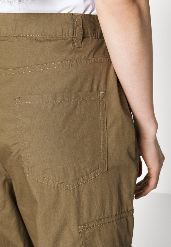 Vero Moda Petite VMCHARLOTTE PANT