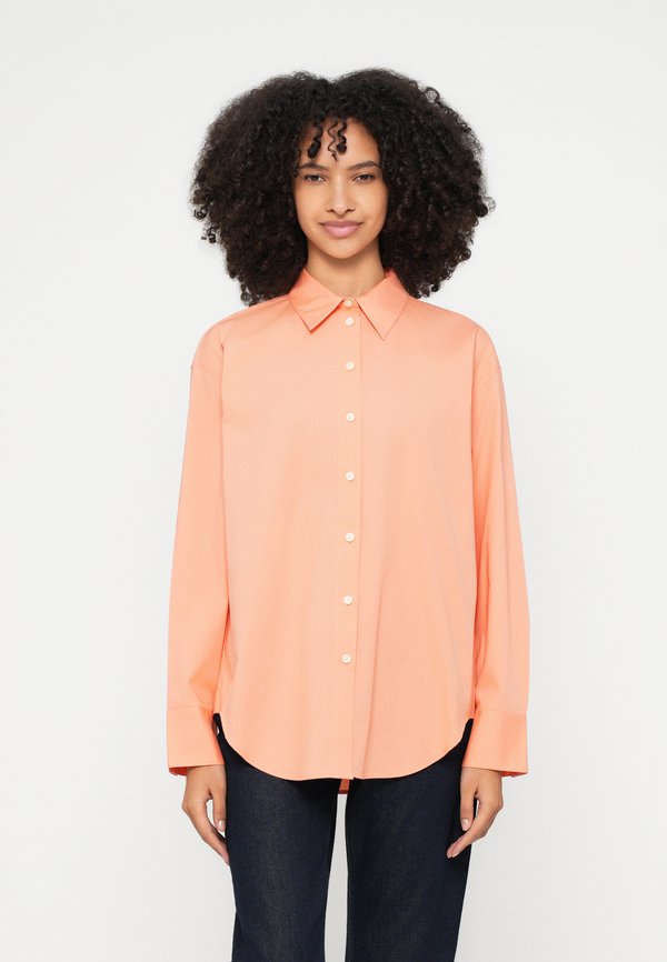 Calvin Klein RELAXED FIT