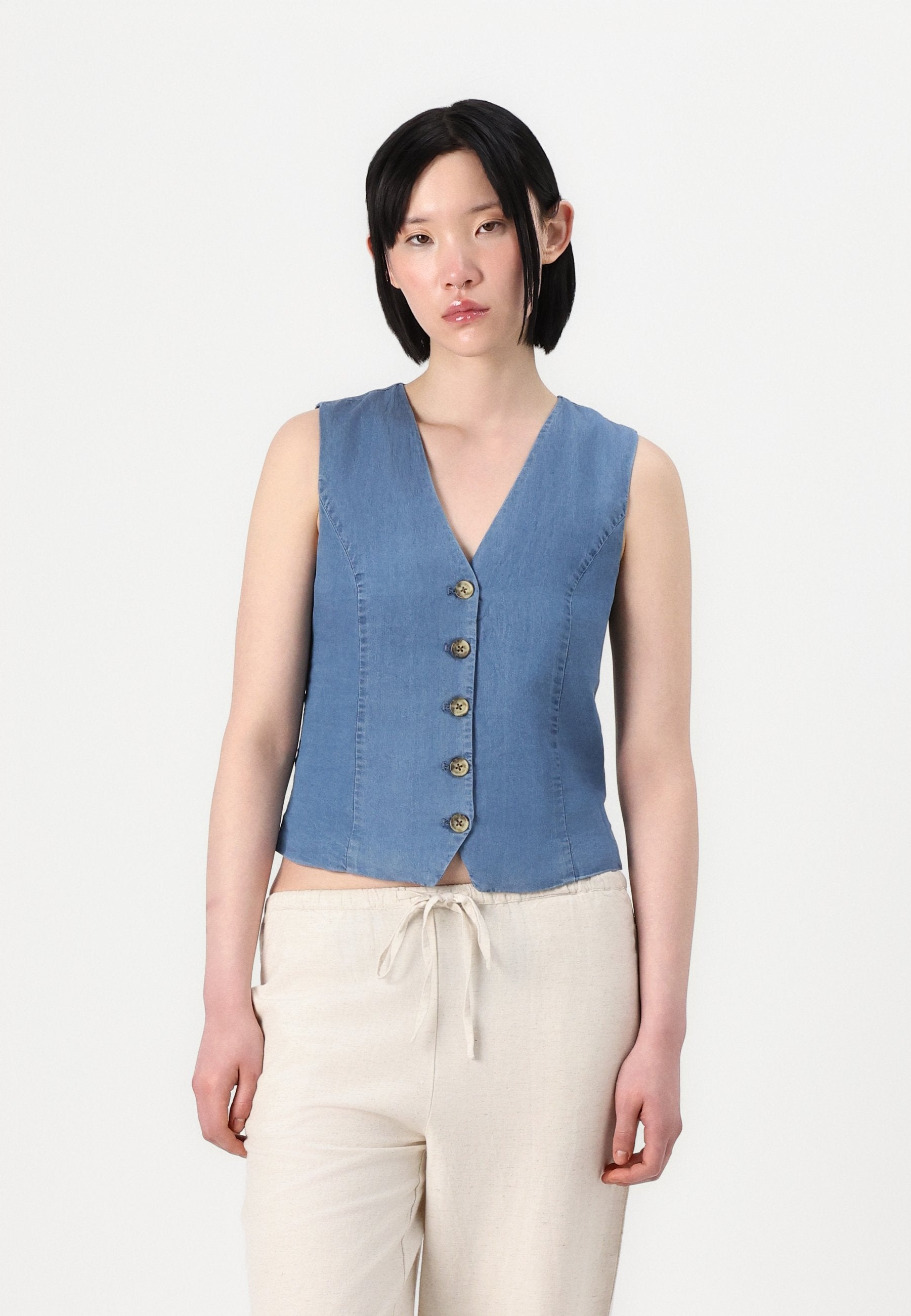 ONLIRIS CHARIS LIFE VEST Media 3