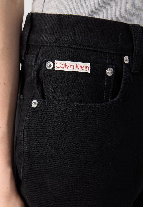 Calvin Klein Jeans NEW MOM