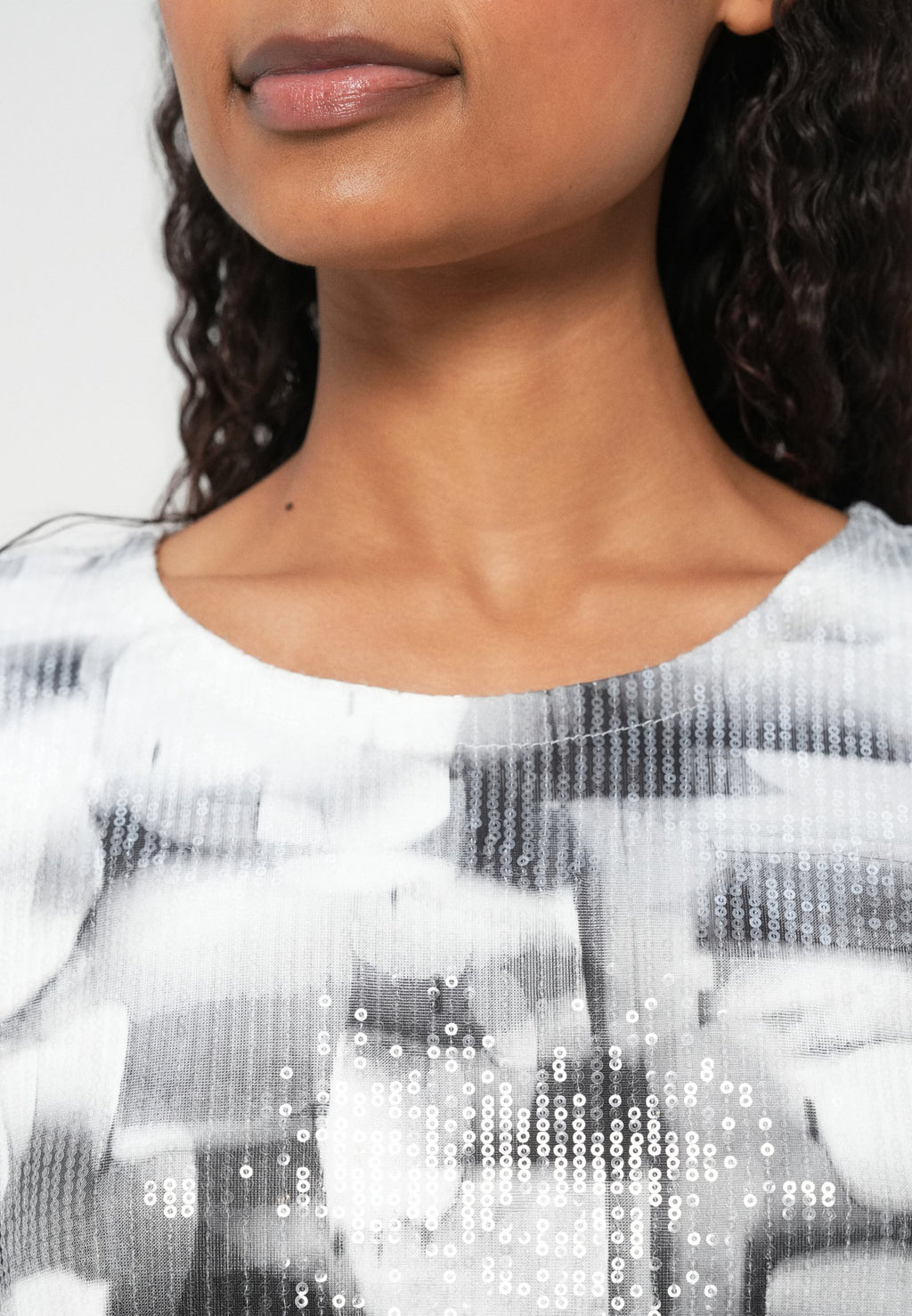 DKNY