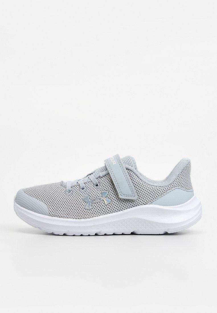 Under Armour PURSUIT 4 AC