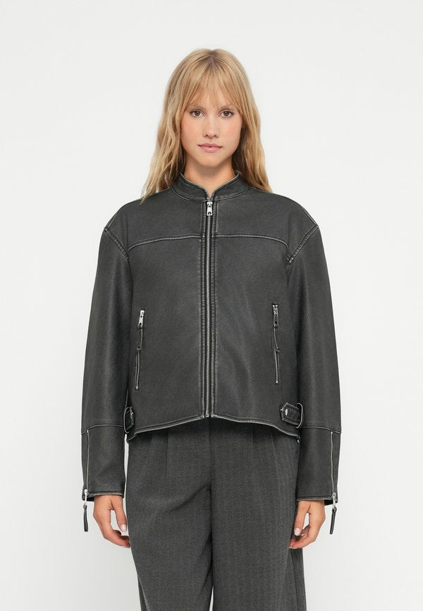 Vero Moda VMPAMELA SHORT COATED JACKET - Faux leather jacket - asphalt