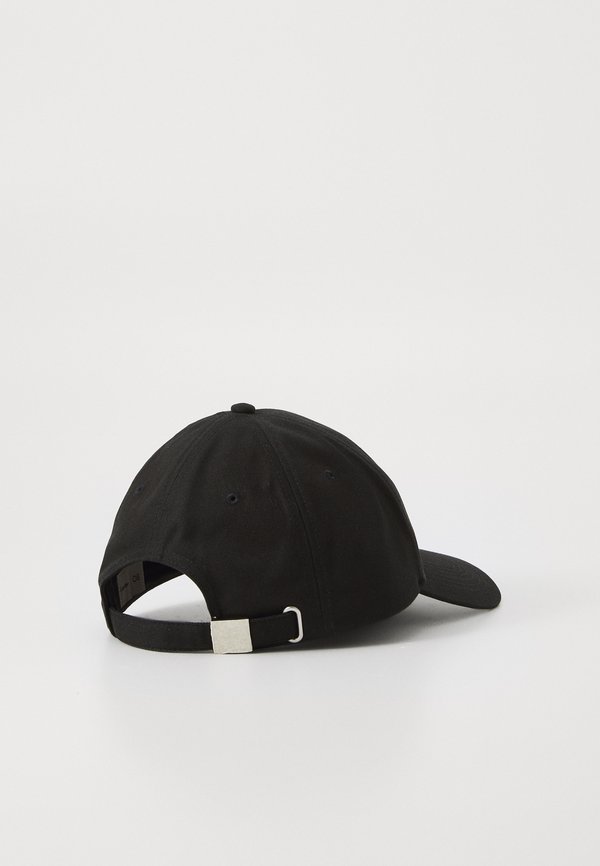 Calvin Klein CLASSIC KATE CAPSULE